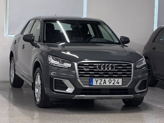 Audi Q2 4 of 5