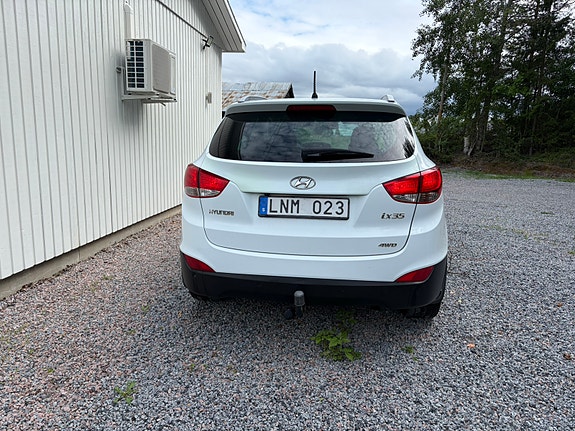 Hyundai ix35 4 of 5