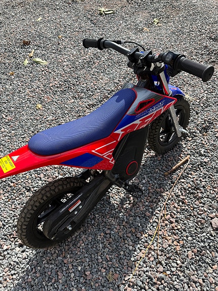 SX E150 3 of 3