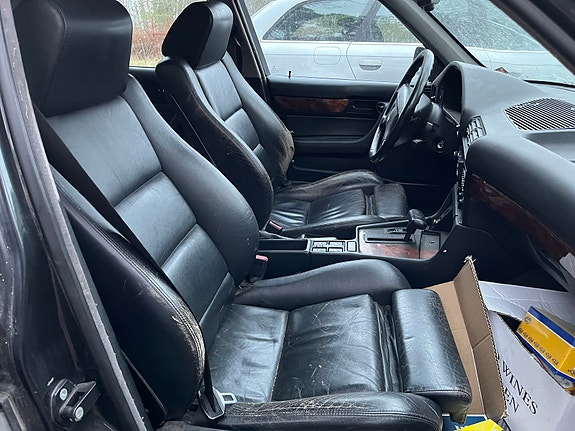 BMW 540i 4 of 5