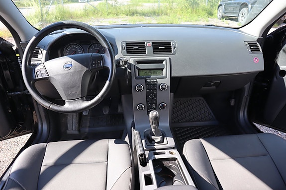 Volvo V50 16 of 21