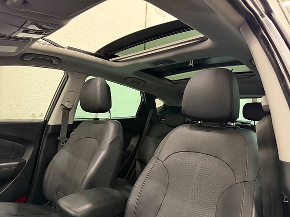 Hyundai ix35 5 of 6