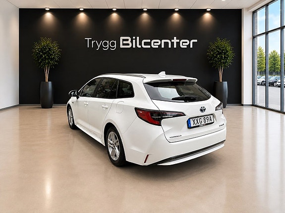 Toyota Corolla 3 of 21