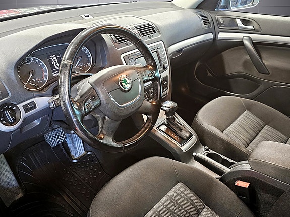 Skoda Octavia 7 of 9
