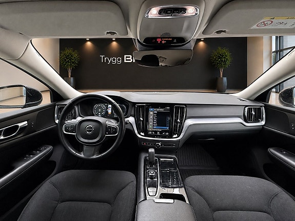 Volvo V60 16 of 23