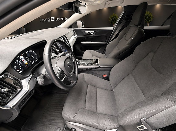 Volvo V60 15 of 23
