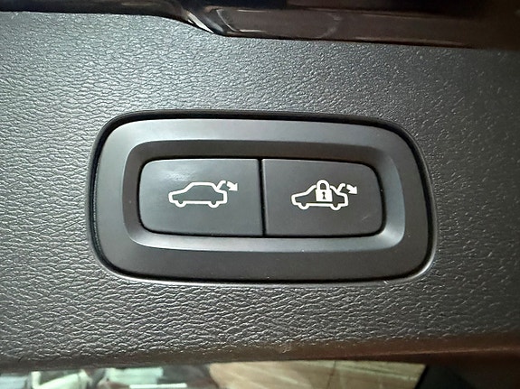 Volvo V60 22 of 23