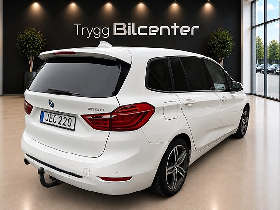 BMW 218 5 of 5