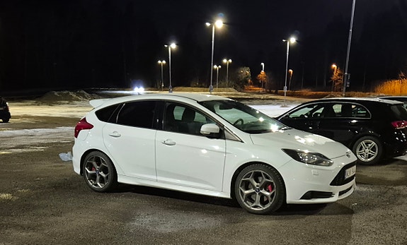 Ford Focus 7 of 8