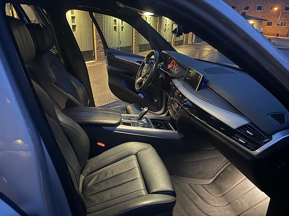 BMW X5 3 of 5