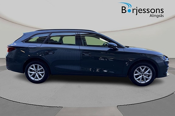 Seat Leon 2 of 5