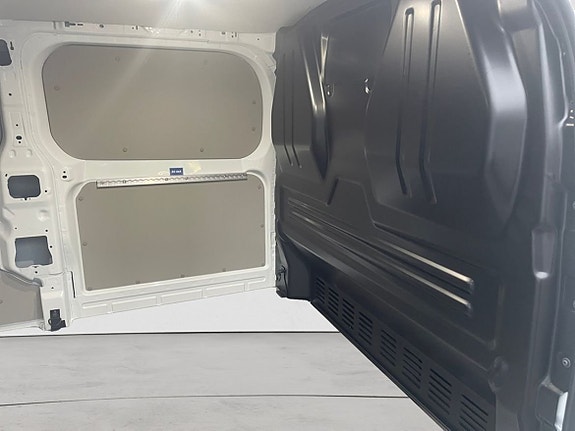 Volkswagen Transporter 23 of 24