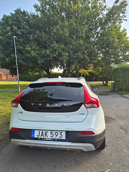 Volvo V40 Cross Country 4 of 5