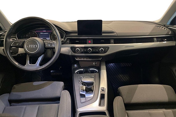 Audi A4 10 of 24