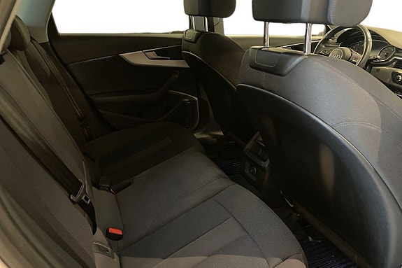 Audi A4 22 of 24
