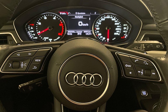 Audi A4 14 of 24