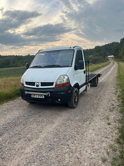 Renault Master 2 of 4