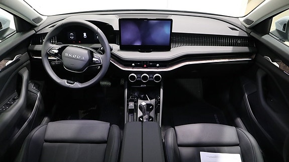 Skoda Superb 4 of 5