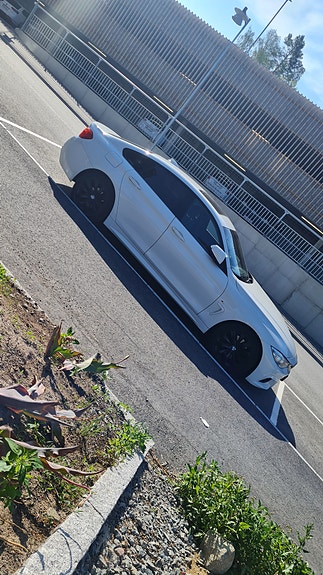 BMW 428i 3 of 5