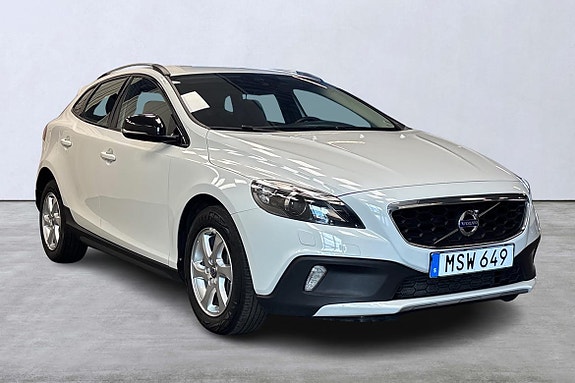 Volvo V40 Cross Country 6 of 19