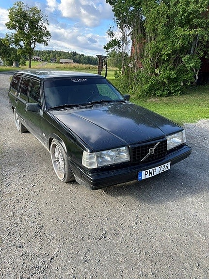 Volvo 940 2 of 5