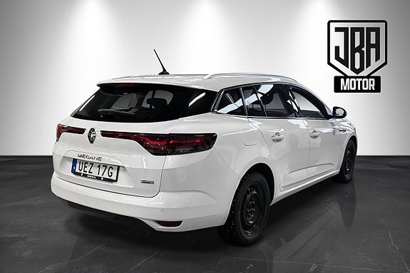 Renault Megane E-Tech 4 of 5