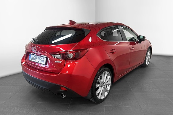 Mazda 3 5 of 5