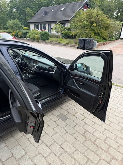 BMW 520d 5 of 9