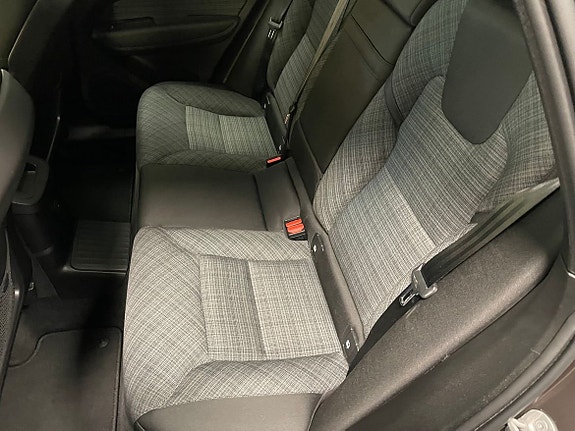 Volvo XC60 5 of 5