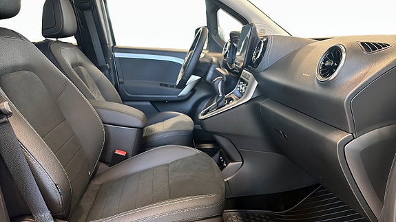 Mercedes-Benz T160 d 3 of 9