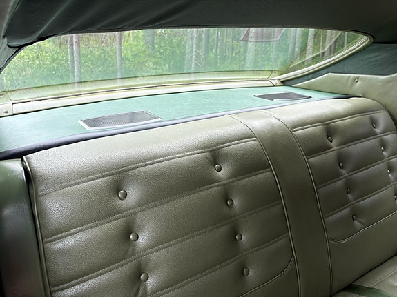Oldsmobile Cutlass 11 of 13