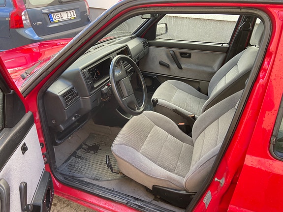 Volkswagen Golf II 5 of 8