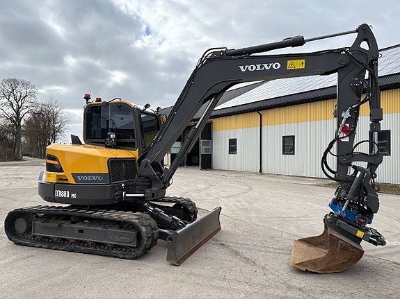 Volvo ECR88D Pro grävmaskin, rototilt med grip