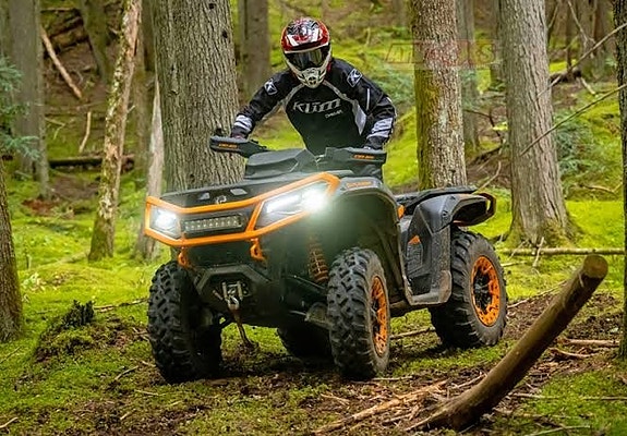 Can-Am Xt-p 1000R HUB display & SmartShox 2 of 4