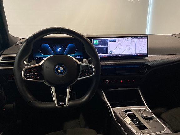 BMW 330e 5 of 5
