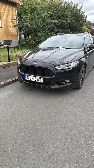 Ford Mondeo 3 of 5