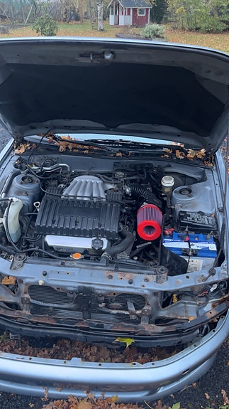 Mitsubishi Galant 3 of 3