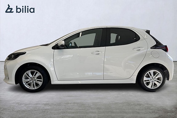 Toyota Yaris 3 of 5
