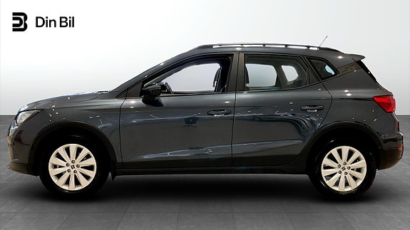 Seat Arona 2 of 5