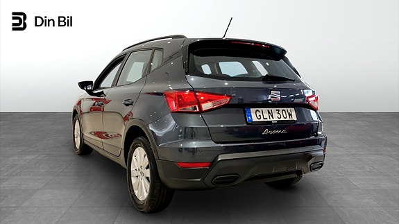 Seat Arona 3 of 5
