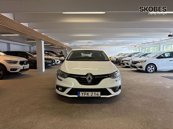 Renault Megane 2 of 5
