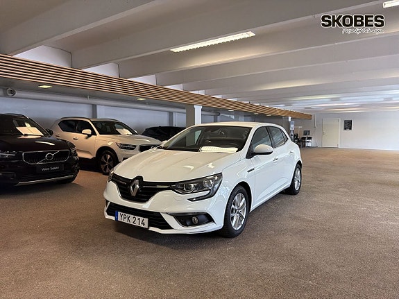 Renault Megane 3 of 5