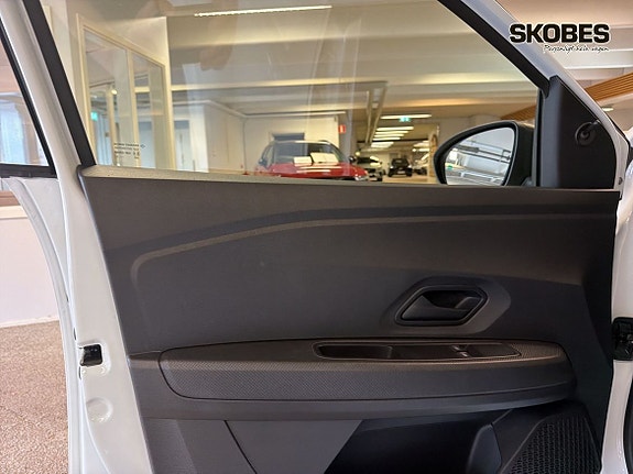 Dacia Sandero 14 of 16