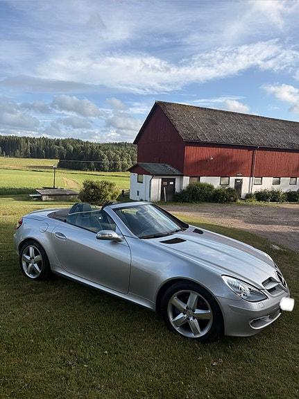 Mercedes-Benz SLK280 7 of 7