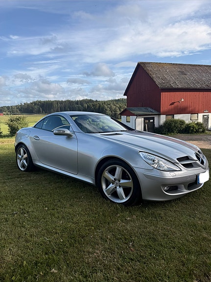 Mercedes-Benz SLK280 4 of 5