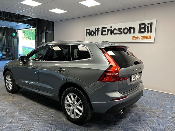 Volvo XC60 3 of 5