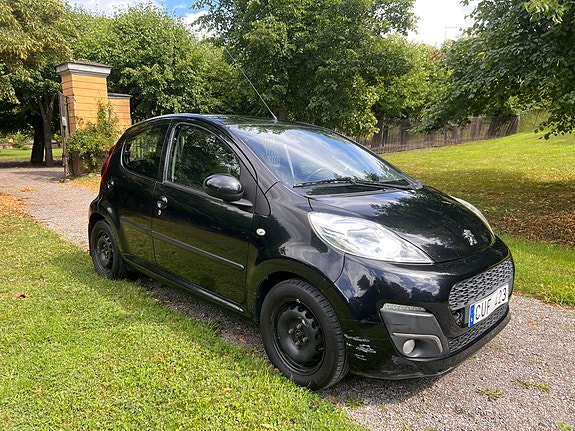 Peugeot 107 3 of 5