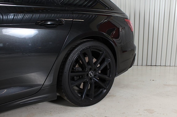 Audi S6 10 of 21