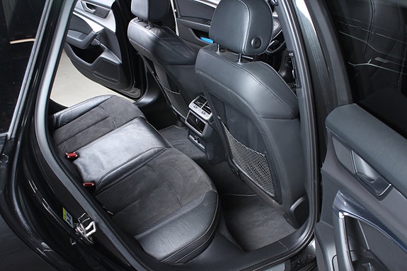 Audi S6 14 of 21