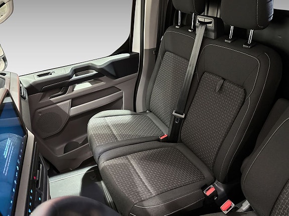 Ford Transit Custom 14 of 14